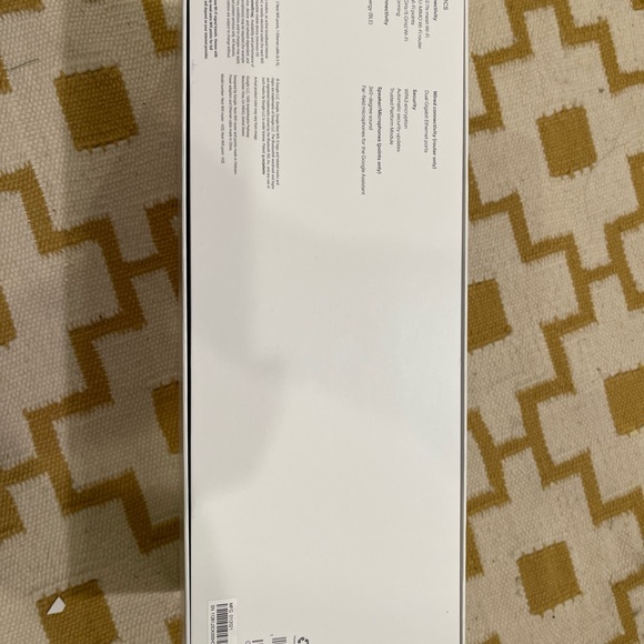 Google Nest Wifi - Mesh Router AC2200 and 3 Points w/ Google Assistant - 4 Pack. - Picture 4 of 5